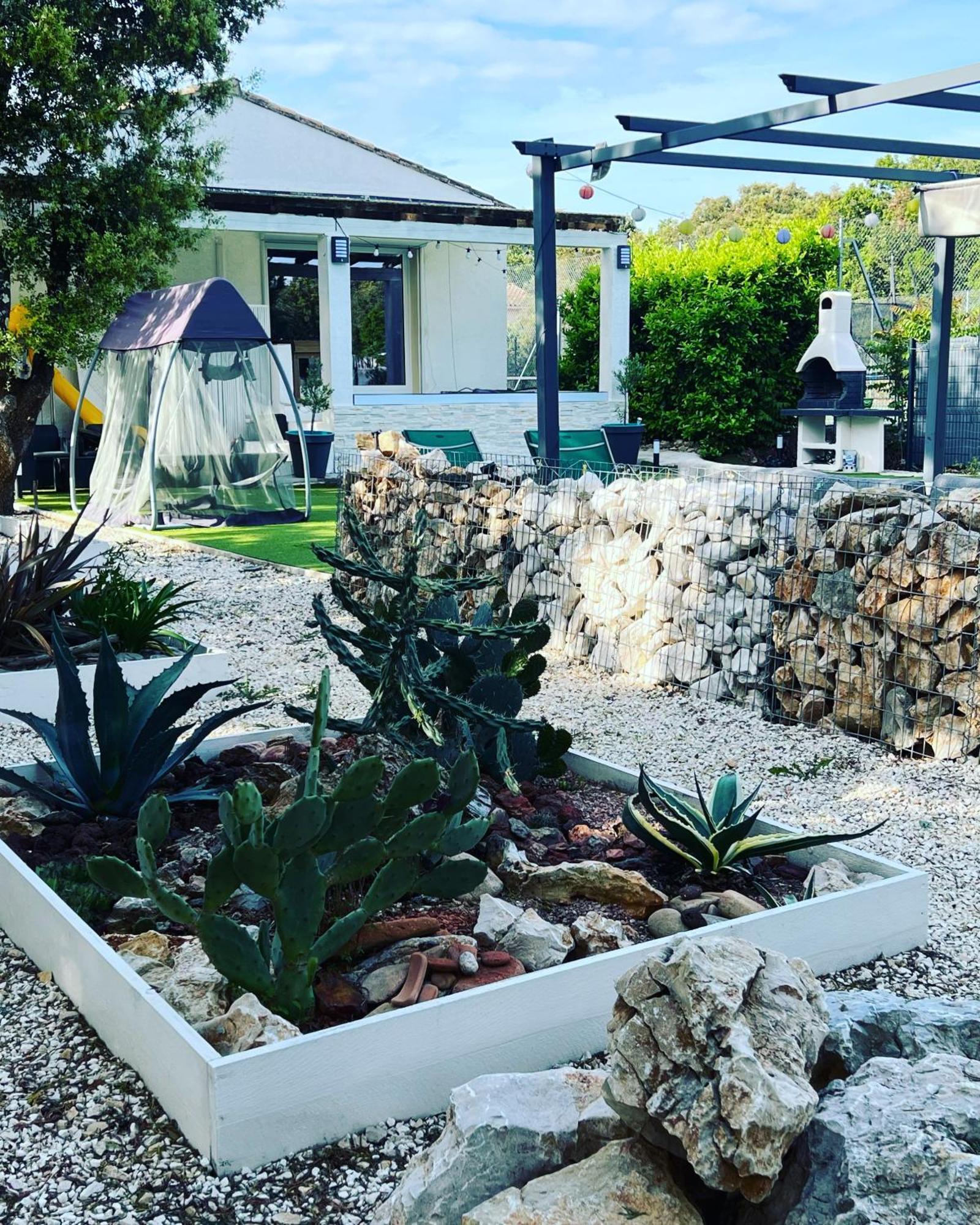 Villa Carpediem Cevennes - Piscine & Terrain Tennis *